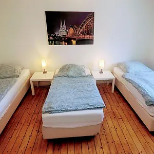 Weidenpesch Apartment Cologne